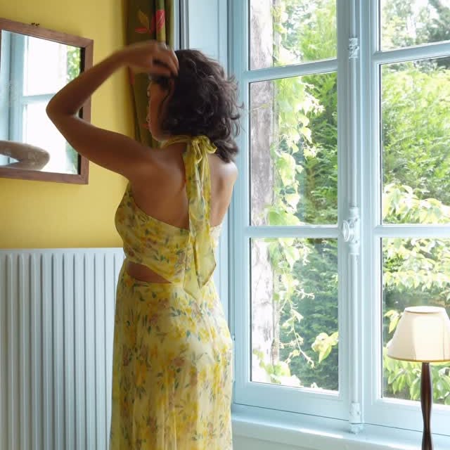 Instagram post by @yasceramics for Petite Mendigote. Caption reads: Wedding guest look with @petitemendigote 🌼

Bump....