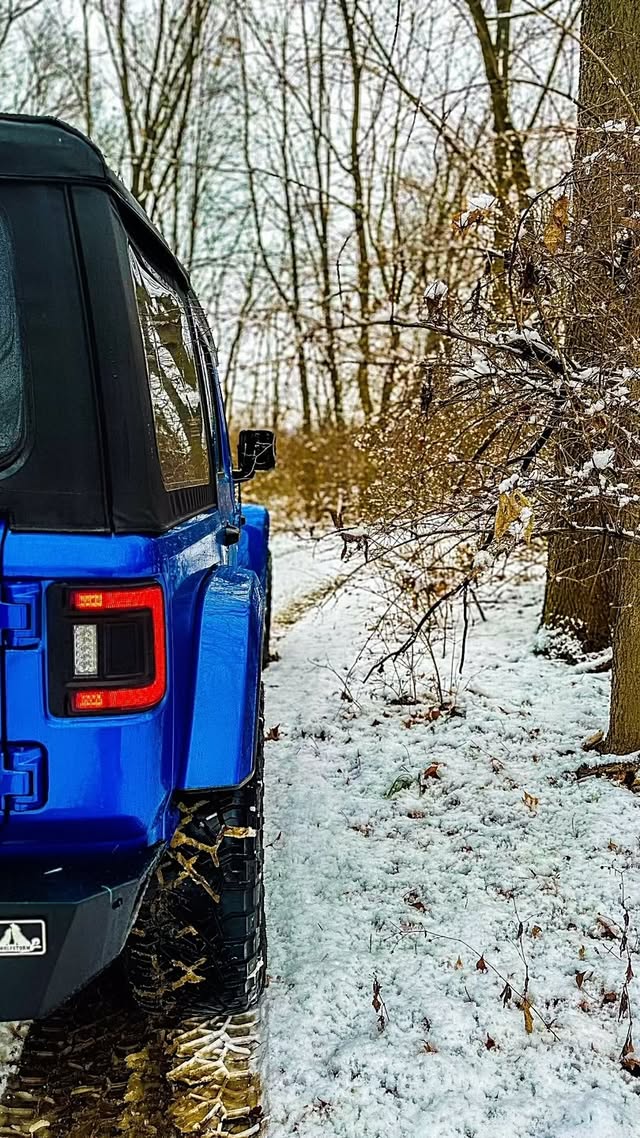 Instagram post by @joy.of.jeeping for ORACLE Lighting. Caption reads: Headed into another week! Who’s ready? I’m doing....