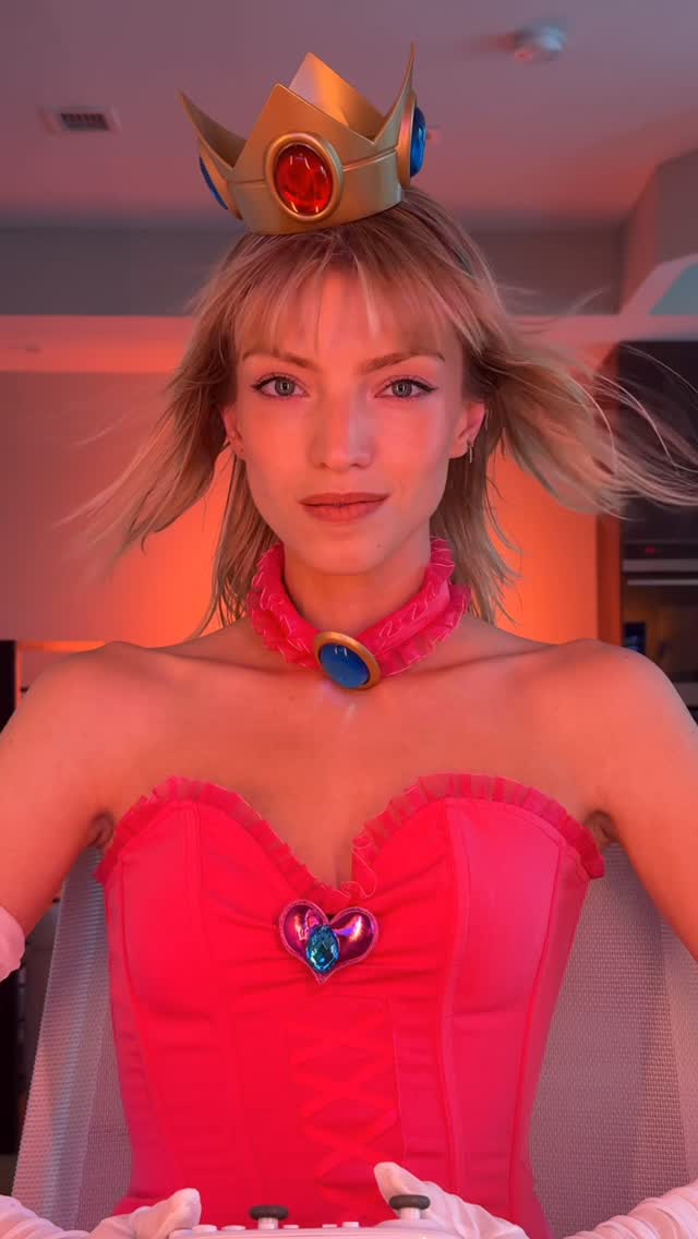 Instagram post by @niamhadkins for Branch Furniture. Caption reads: [...] for a desk setup that can do BOTH-....