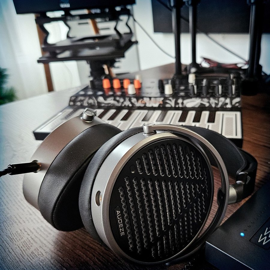 Instagram post by @kojikobura for Audeze. Caption reads: MM-100 brought to you by @kojikobura 🎹....