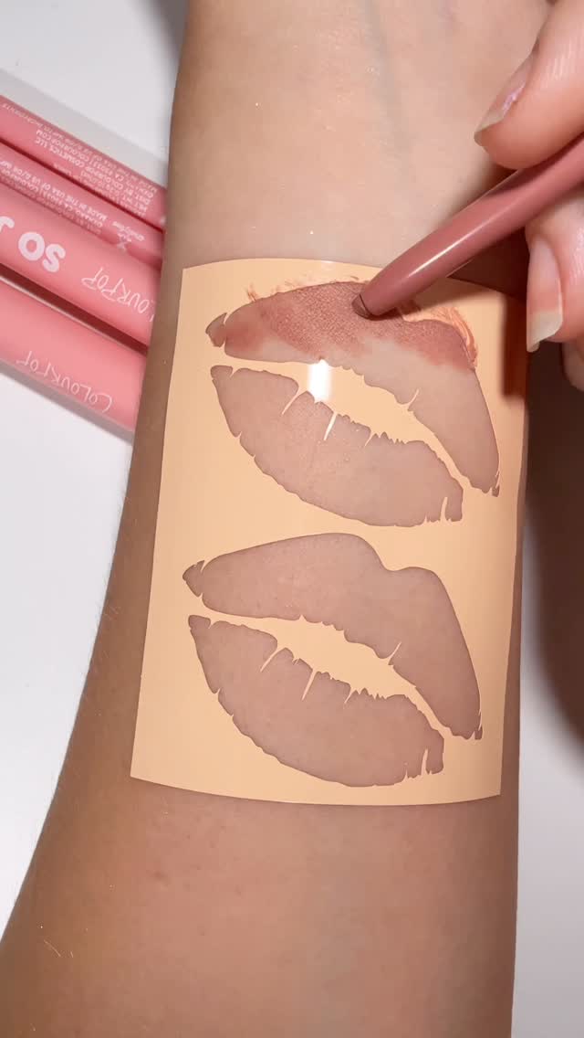Instagram post by @bakeandglow for ColourPop Cosmetics. Caption reads: @colourpopcosmetics lippie stick combo *gifted*....