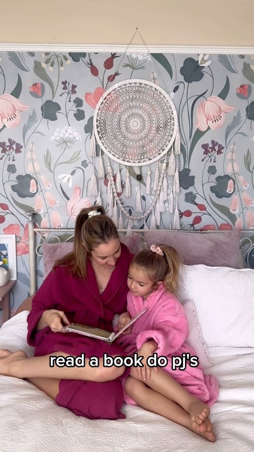 Instagram post by @bri.dietz for Moshi Kids. Caption reads: We love the @playmoshikids app! #Moshipartner From....