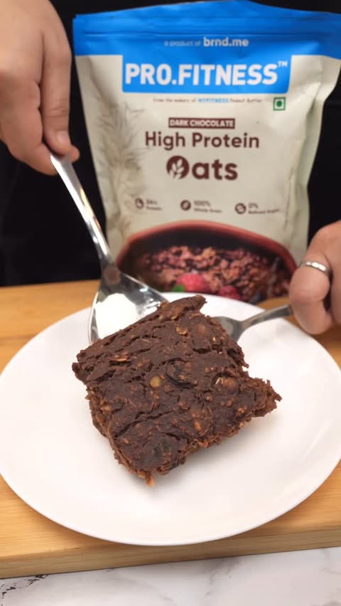 Instagram post by @indian_asmr_world for MyFitness. Caption reads: Chocolate Apple Banana Baked Oats || 
#collab....