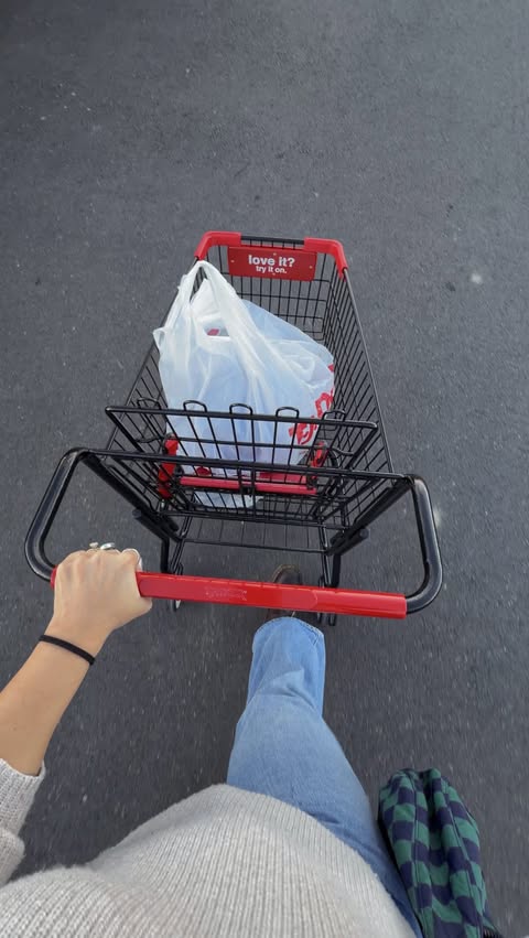 Instagram post by @ash_laaayy for TJ Maxx. Caption reads: all in favor for fitting rooms to ALWAYS be air....