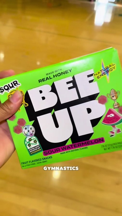 Instagram post by @bremuvaof4 for BEEUP. Caption reads: Busy kids need snacks that can keep....