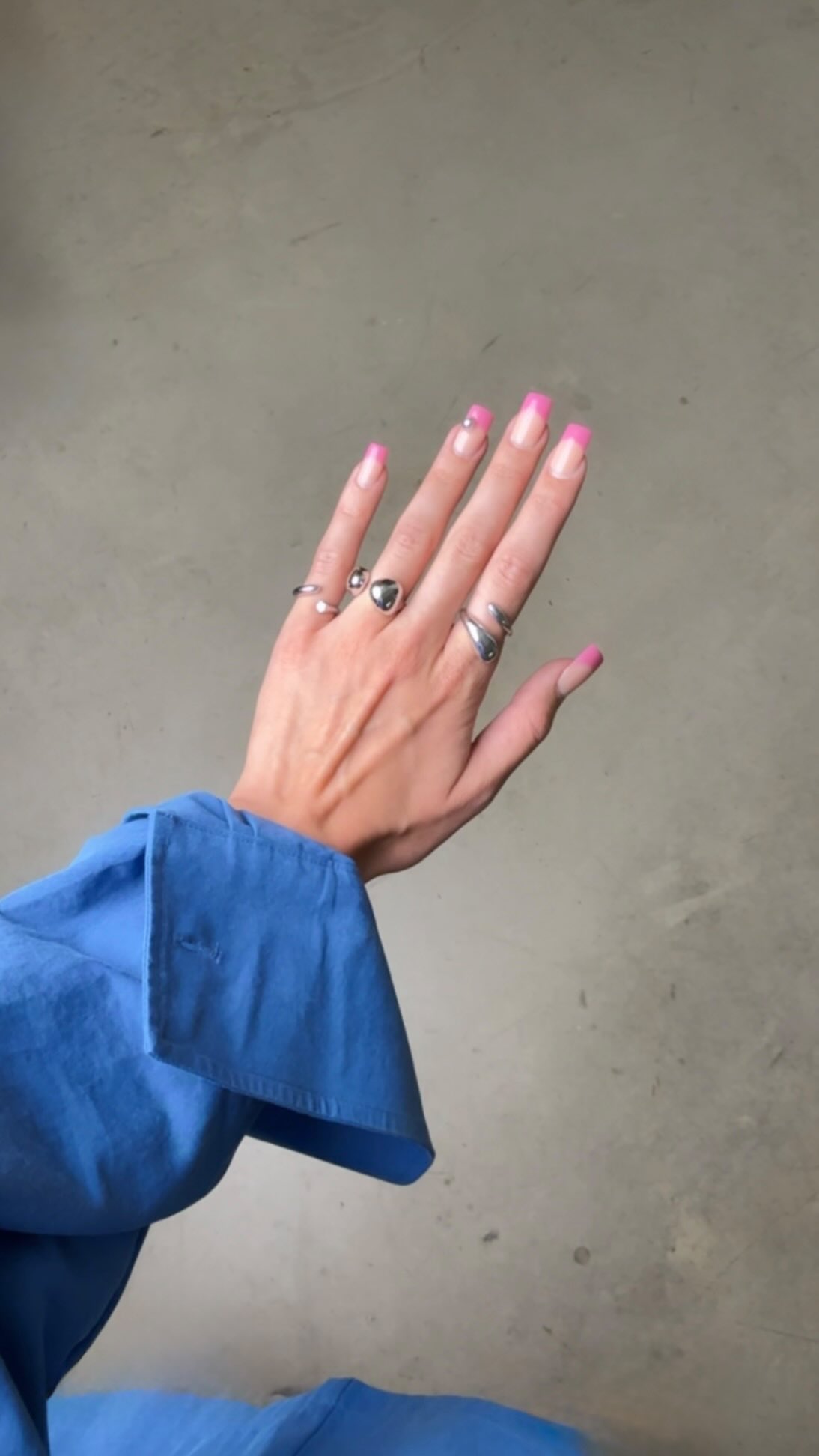 Instagram post by @lucidleslie for PDPAOLA. Caption reads: [...] character each day of the week but....