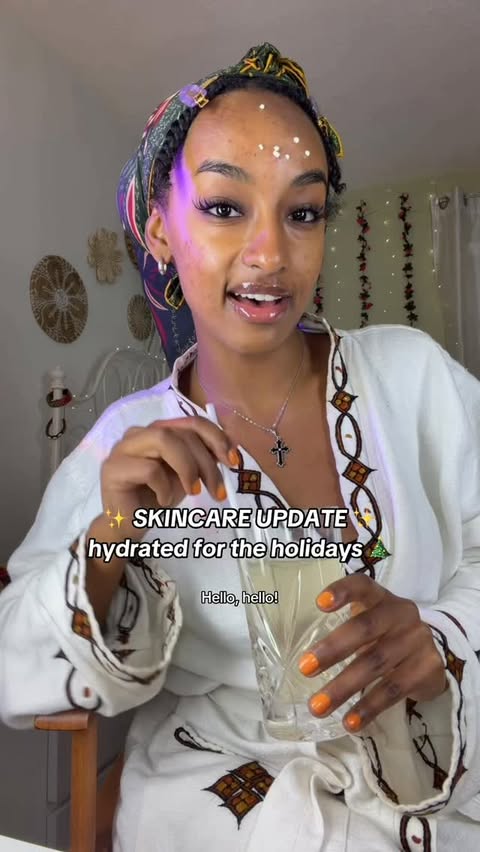 Instagram post by @lovefromliyax for Repurpose. Caption reads: [...] I prefer these compostable straws.....