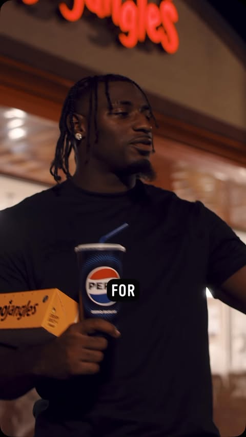 Instagram post by @xavier_legette for Bojangles. Caption reads: [...] 20BITEBOX at checkout for 20% off a....