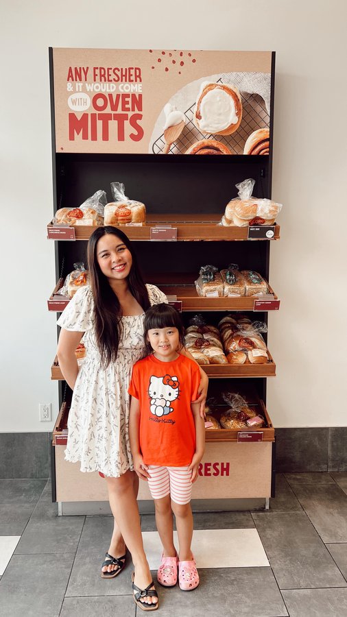 Instagram post by @canadiansconnect for Cobs Bread. Caption reads: [...] in your car from Sept 4th-6th @cobsbread....