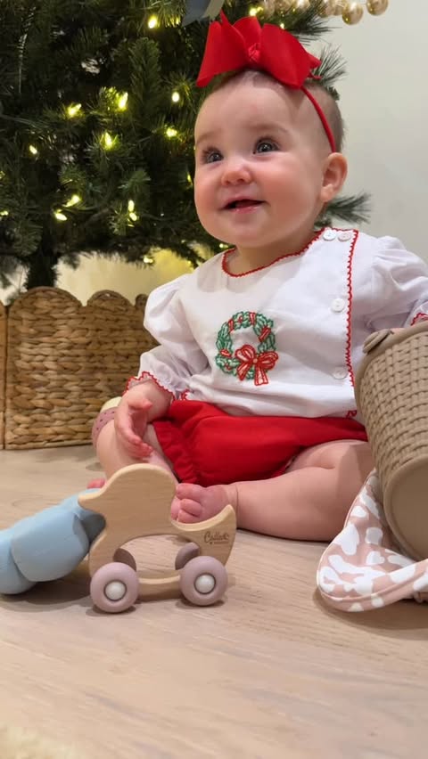 Instagram post by @mckenzilanejones for Calla & Friends. Caption reads: There’s nothing sweeter than choosing gifts that....