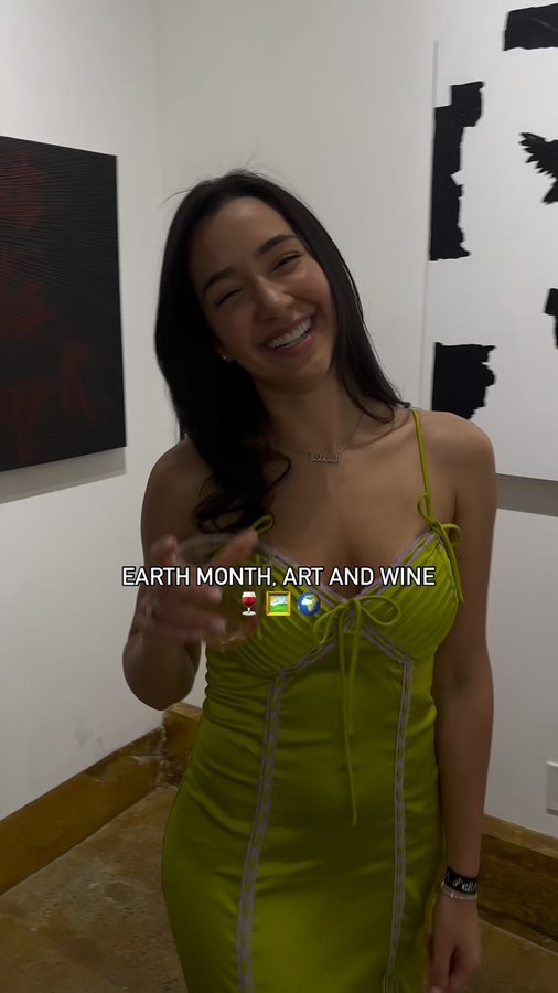 Instagram post by @tetuan4life for Secret Walls. Caption reads: What a night 🍷 @rabblewine @secretwalls Here’s to....