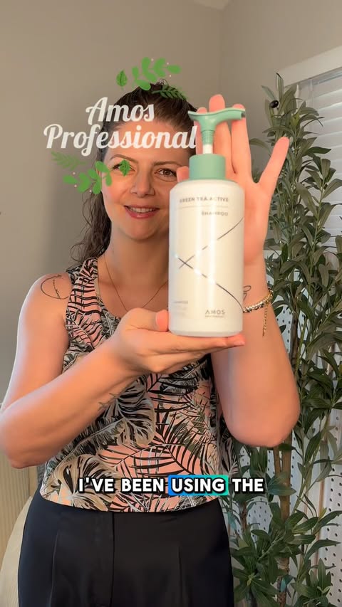 Instagram post by @americainthegizo for AMOS Professional. Caption reads: [...] my hair feels after using the AMOS....