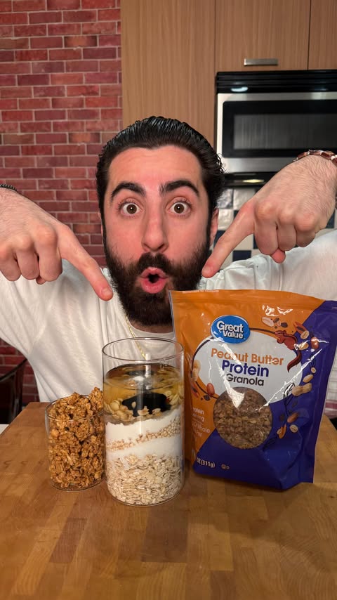 Instagram post by @joey_wellness for Seven Sundays. Caption reads: Peanut butter granola should be simple

The....