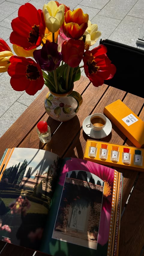 Instagram post by @cvlager for Acqua di Parma. Caption reads: [...] fresh from morning to evening with....