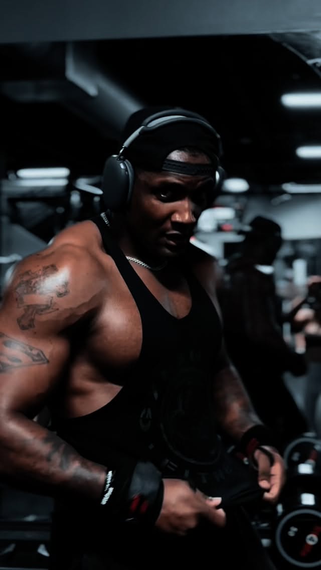 Instagram post by @whoisrodd for Rule One Proteins. Caption reads: Fueled by RuleOne Proteins‼️

Link in bio‼️

Use....