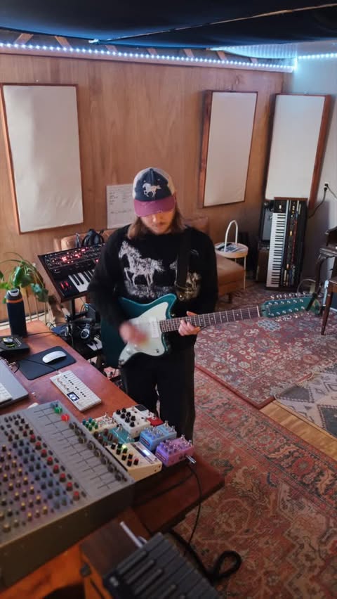 Instagram post by @shanebeckermusic for Reverb. Caption reads: @reverb challenged me to make a song with this....