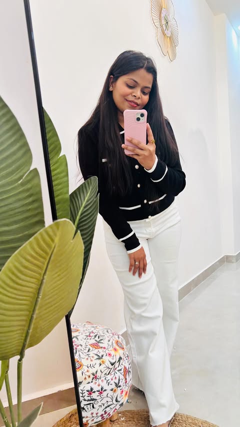 Instagram post by @supriya_avyay for The Artment. Caption reads: [...] added this Vista Full Frame Mirror by The....