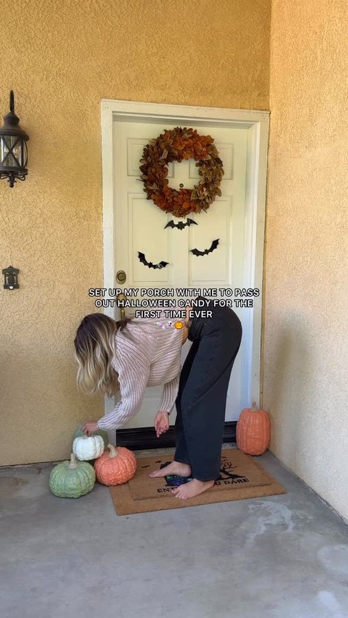 Instagram post by @melissaannmariee for Rocket Mortgage. Caption reads: #ad Partnered with Rocket Morgage 🏡✨ My first....