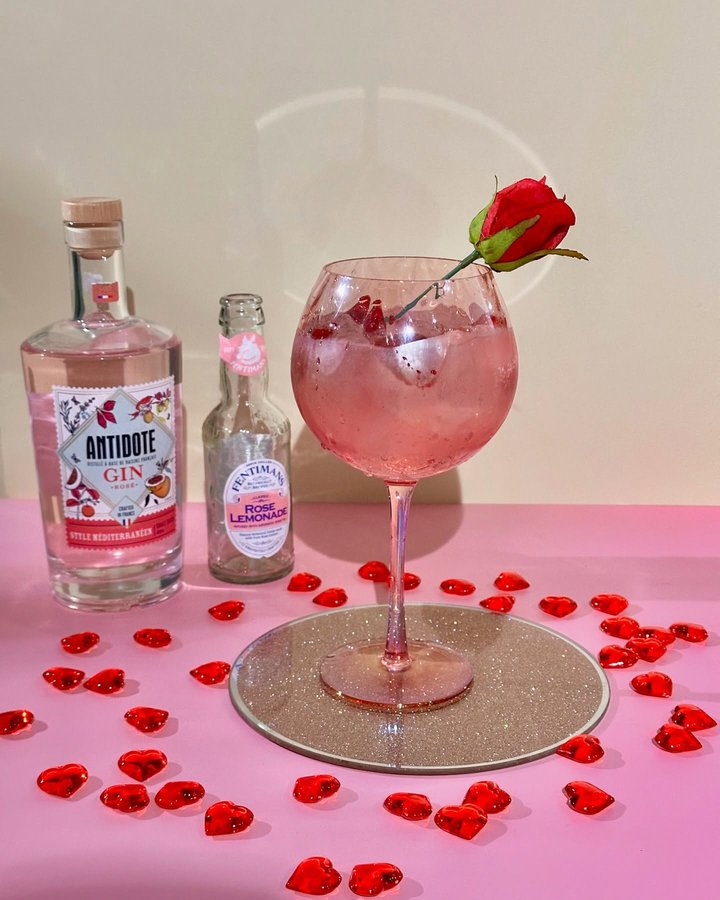 Instagram post by @geordieginqueen for Fentimans. Caption reads: Oh la la… Is there anything more romantic than a....