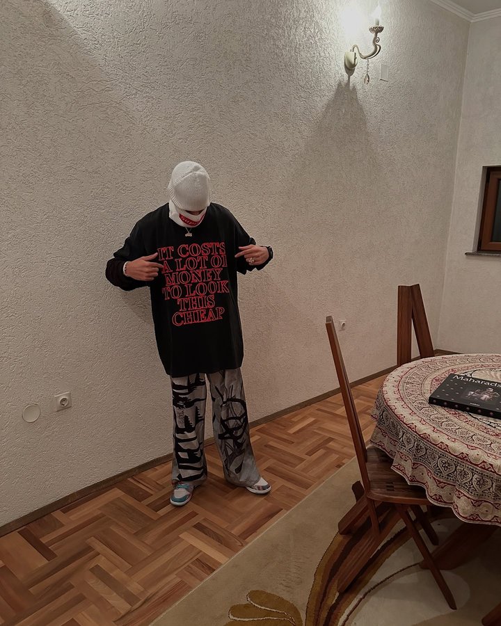 Instagram post by @lil_10age for Supreme. Caption reads: VETEMENTS x Icebox x Jacob&Co x Supreme II
🔥 “ It....