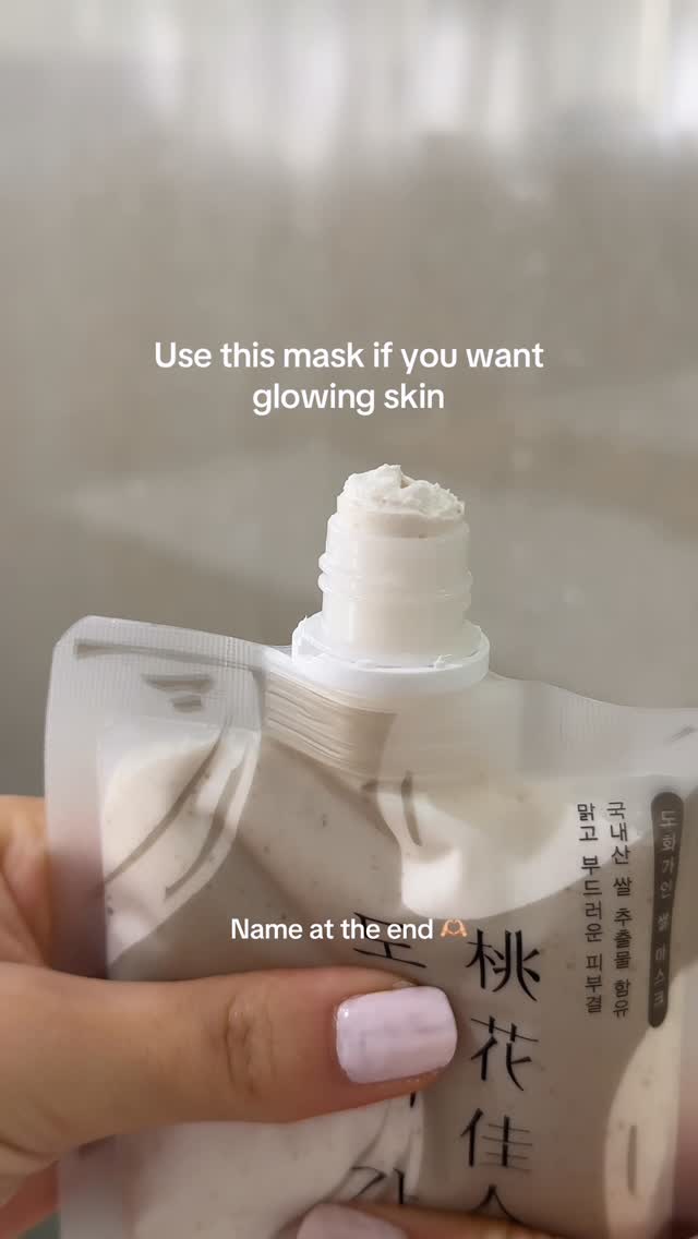 Instagram post by @skiinformative for Coreelle. Caption reads: This mask is so good especially for my sensitive....