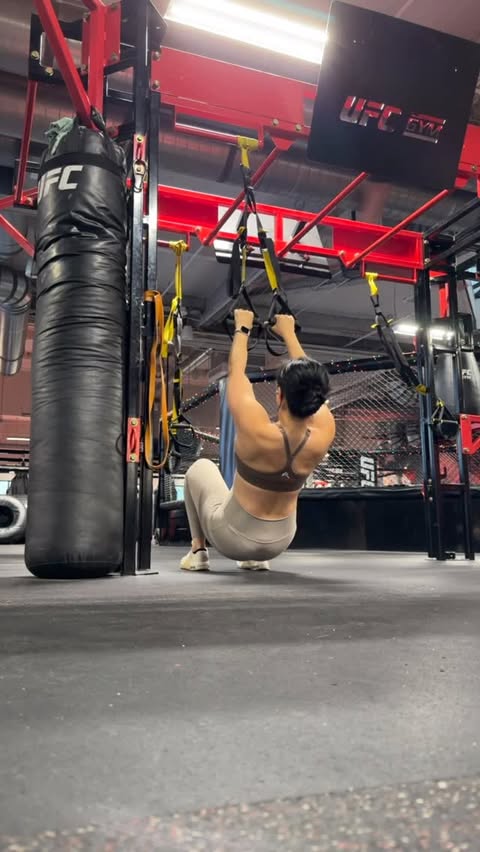 Instagram post by @annephung for 1UP Nutrition. Caption reads: Made it to the gym for the first time this....