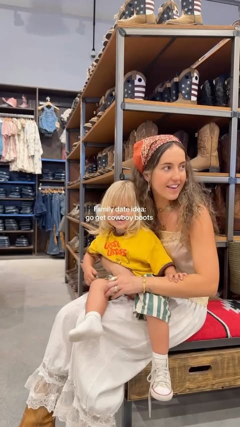 Instagram post by @jayleeclarkee for Boot Barn. Caption reads: New boots for all of our spring adventures!!🌀🌼....
