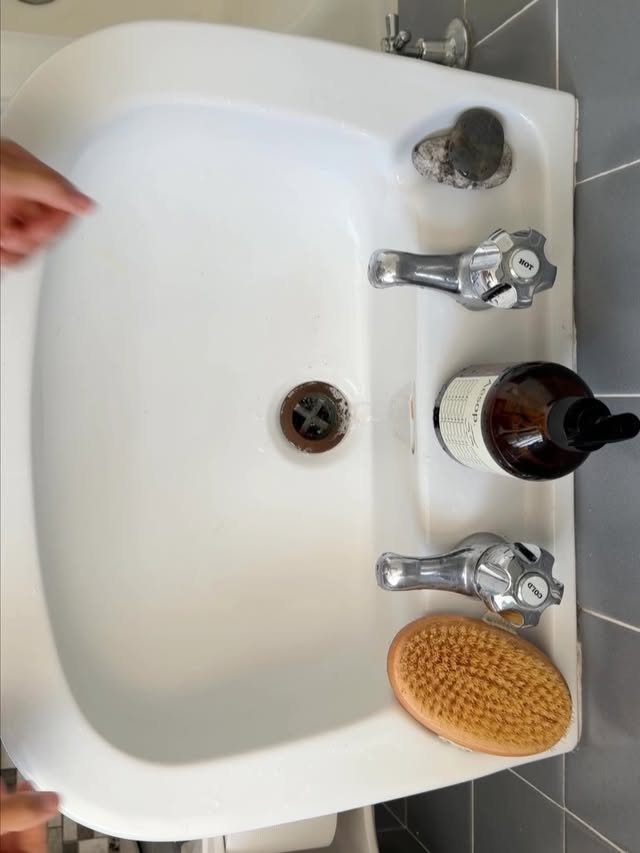 Instagram post by @bellathomas for Aesop. Caption reads: [...] 35 years of Resurrection hand care @aesop....