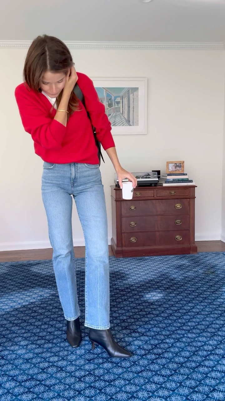 Instagram post by @all_themoments for madewell. Caption reads: Urgent alert that my jeans are 40% off today! I’m....