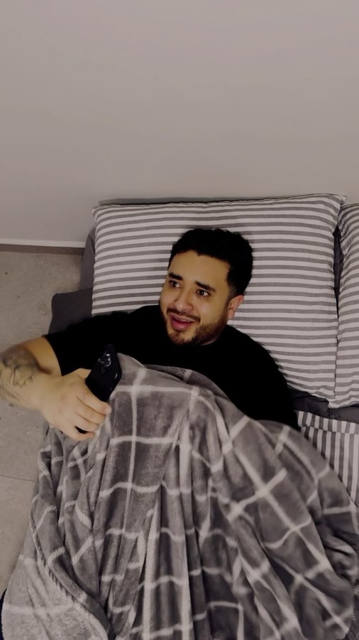 Instagram post by @brauliorodrg_ for Mercado Libre. Caption reads: [...] de opinión? Devuélvelo fácil en Mercado....