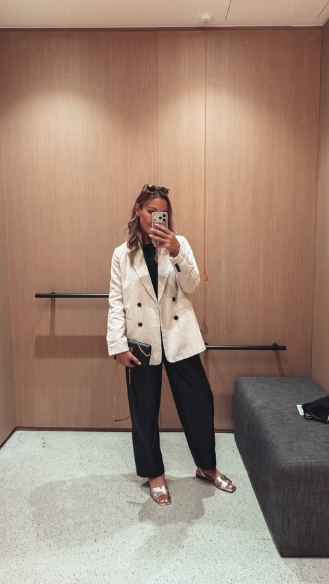 Instagram post by @winging.momlife for La Redoute. Caption reads: [...] If you want some style inspo head to....