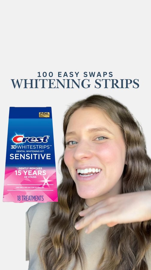 Instagram post by @the.organimama for Lumineux by Oral Essentials. Caption reads: Comment “BRIGHT” and I’ll send ya the link and....