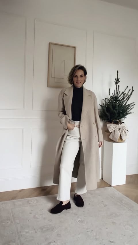 Instagram post by @rutlandgirlfashionstyle for Goelia. Caption reads: [...] down puffer that feels like a warm hug.....