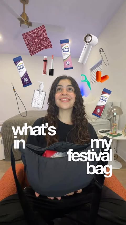 Instagram post by @pauulinaperez for Electrolit. Caption reads: [...] it’s all packed for Coachella with....