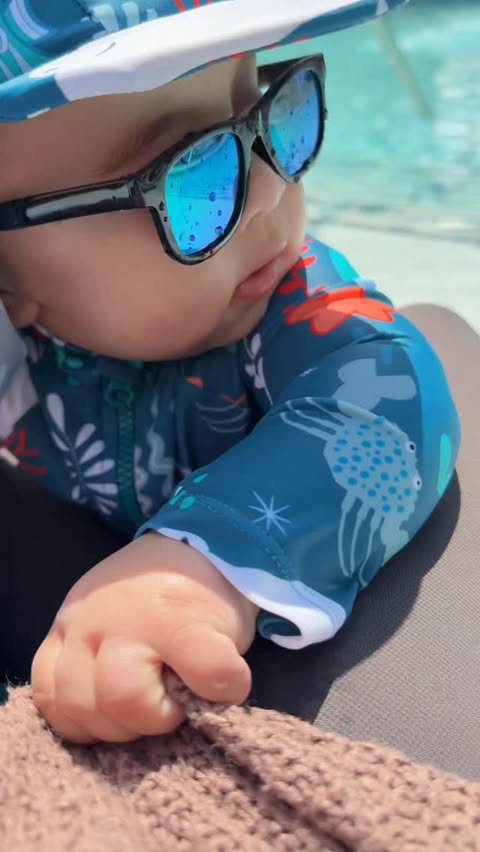 Instagram post by @cindyfuentesmusic for Tubby Todd. Caption reads: Every day I’m on vacation ✨ @tubbytodd baby....