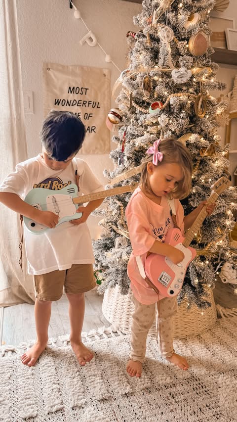 Instagram post by @haleymartinoxo for Loog Guitars. Caption reads: [...] were amped up to recieve their new....