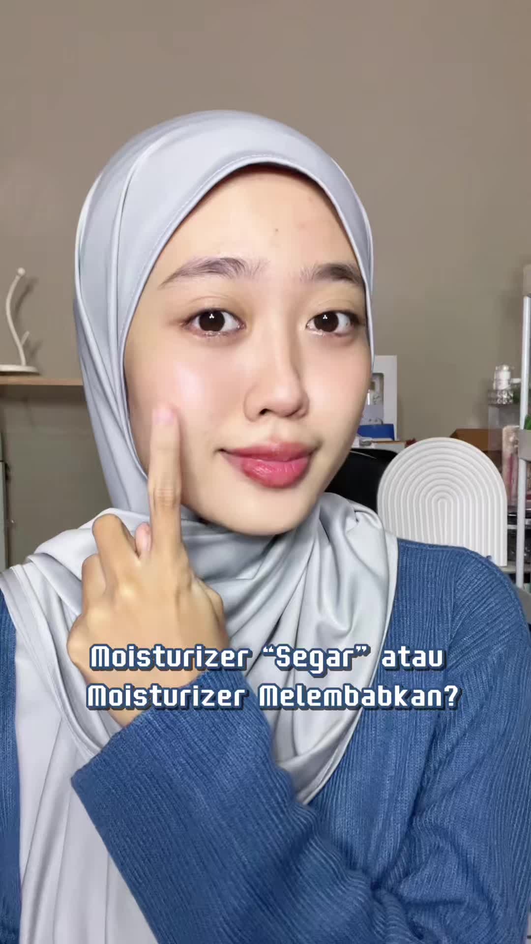TikTok post by @putriadelia840 for For Skin's Sake. Caption reads: [...] pilih tipe moisturizer gimanaa???😍 @For....