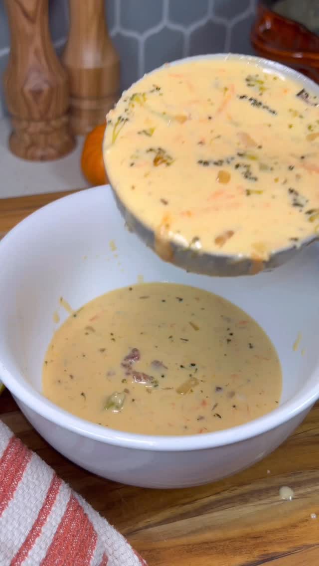 Instagram post by @heresyourbite for Primal Kitchen. Caption reads: Roasted Broccoli Cheddar Soup with Pancetta....