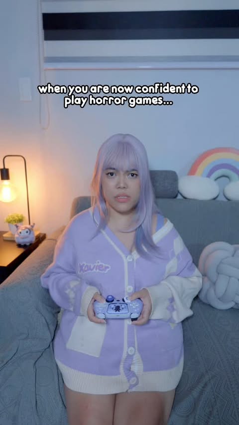 Instagram post by @marsarroyo for Geekshare. Caption reads: [...] My PS5 Controller covers are gifted by....