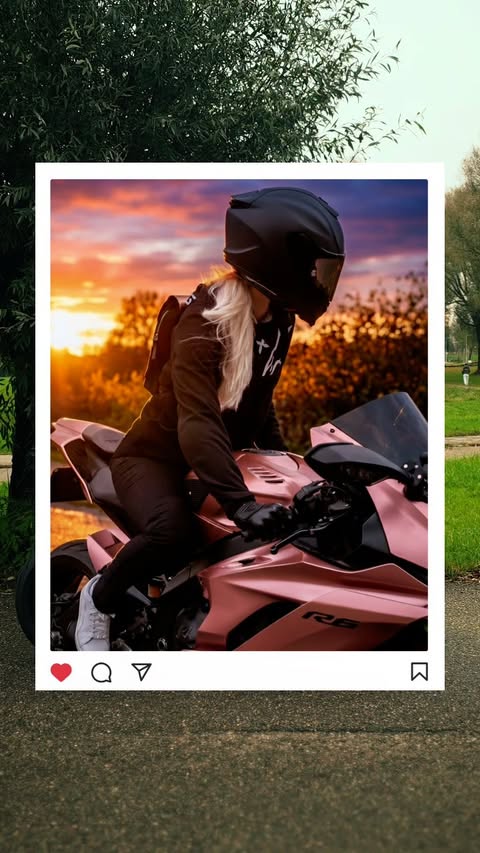 Instagram post by @motor.chick for Xlmoto. Caption reads: [...] all from the Black Friday sale at @xlmoto....