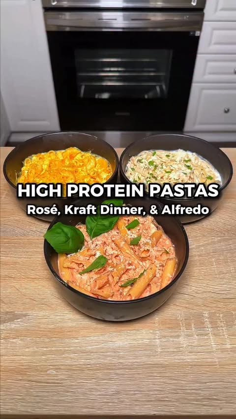 Instagram post by @themealprepstop for Oikos Cooperação e Desenvolvimento. Caption reads: Comment “pasta” to get more pasta recipes! Full....