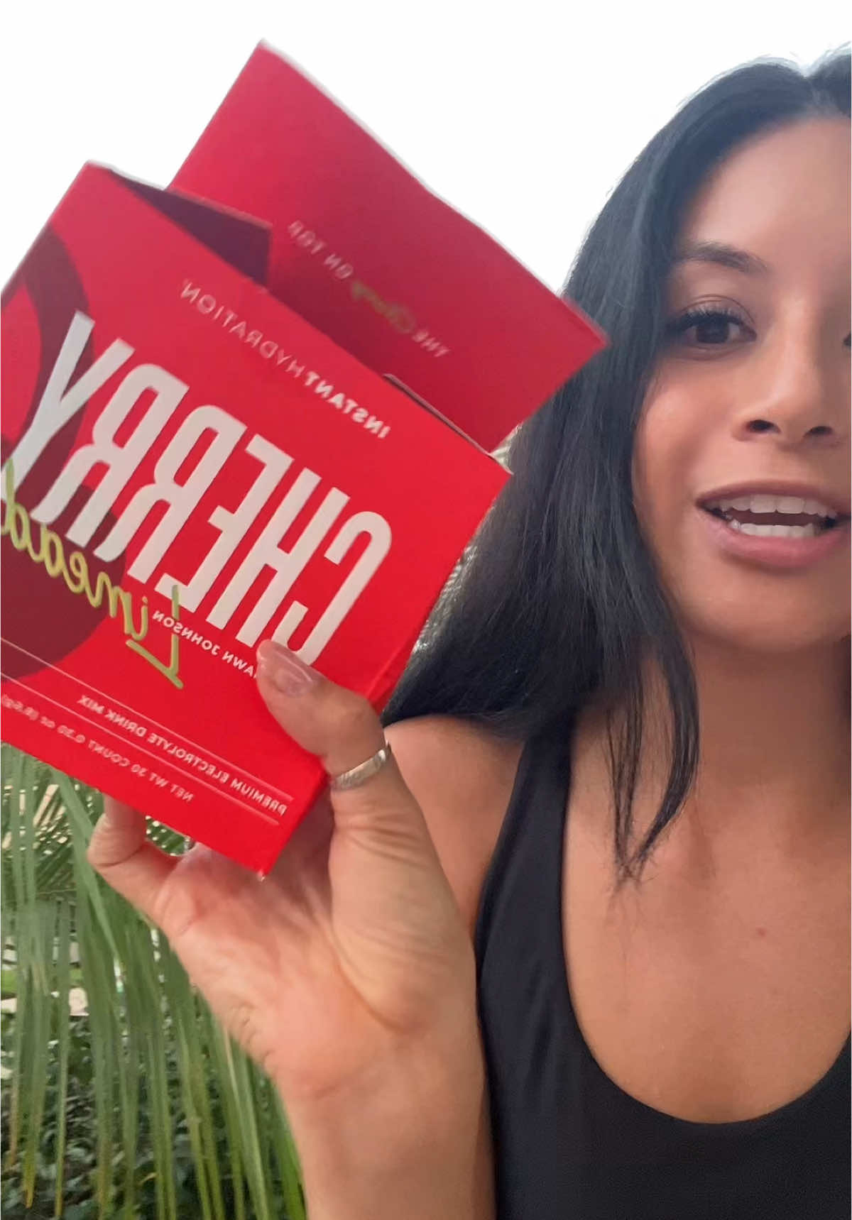 TikTok post by @phoenixha for Instant Hydration. Caption reads: My workout and morning boost 😍 @Instant Hydration.