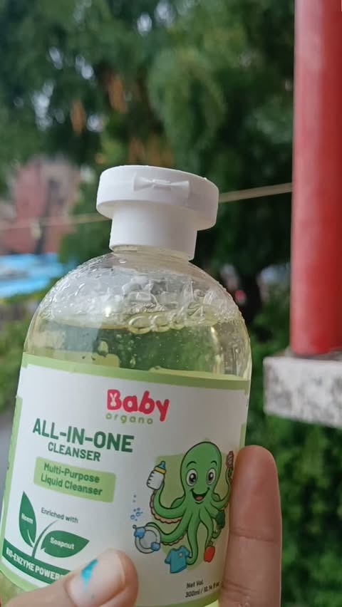 Instagram post by @nandil_s_official for BabyOrgano. Caption reads: [...] clean, effective, and chemical-free 💛....