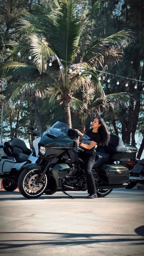 Instagram post by @annieprisana for Harley-Davidson. Caption reads: [...] a Street glide limited🔥#HarleyDavidsonAsia....