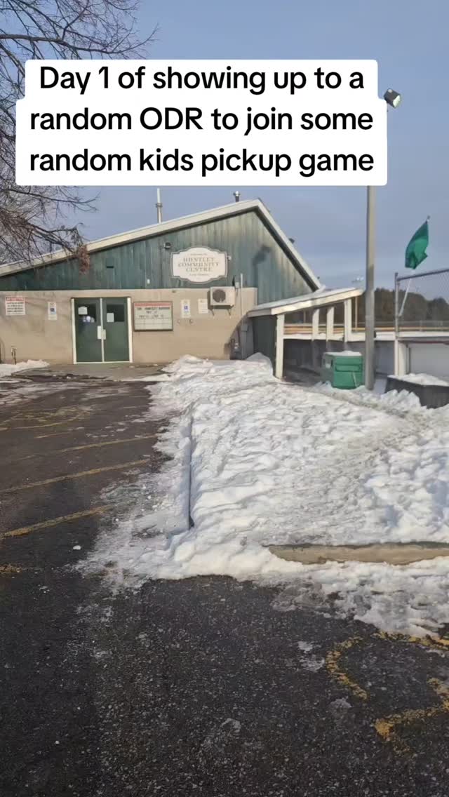 Instagram post by @bt.hockey for CWENCH Hydration. Caption reads: [...] #cwench #cwenchyourthirst #cwenchhydration....