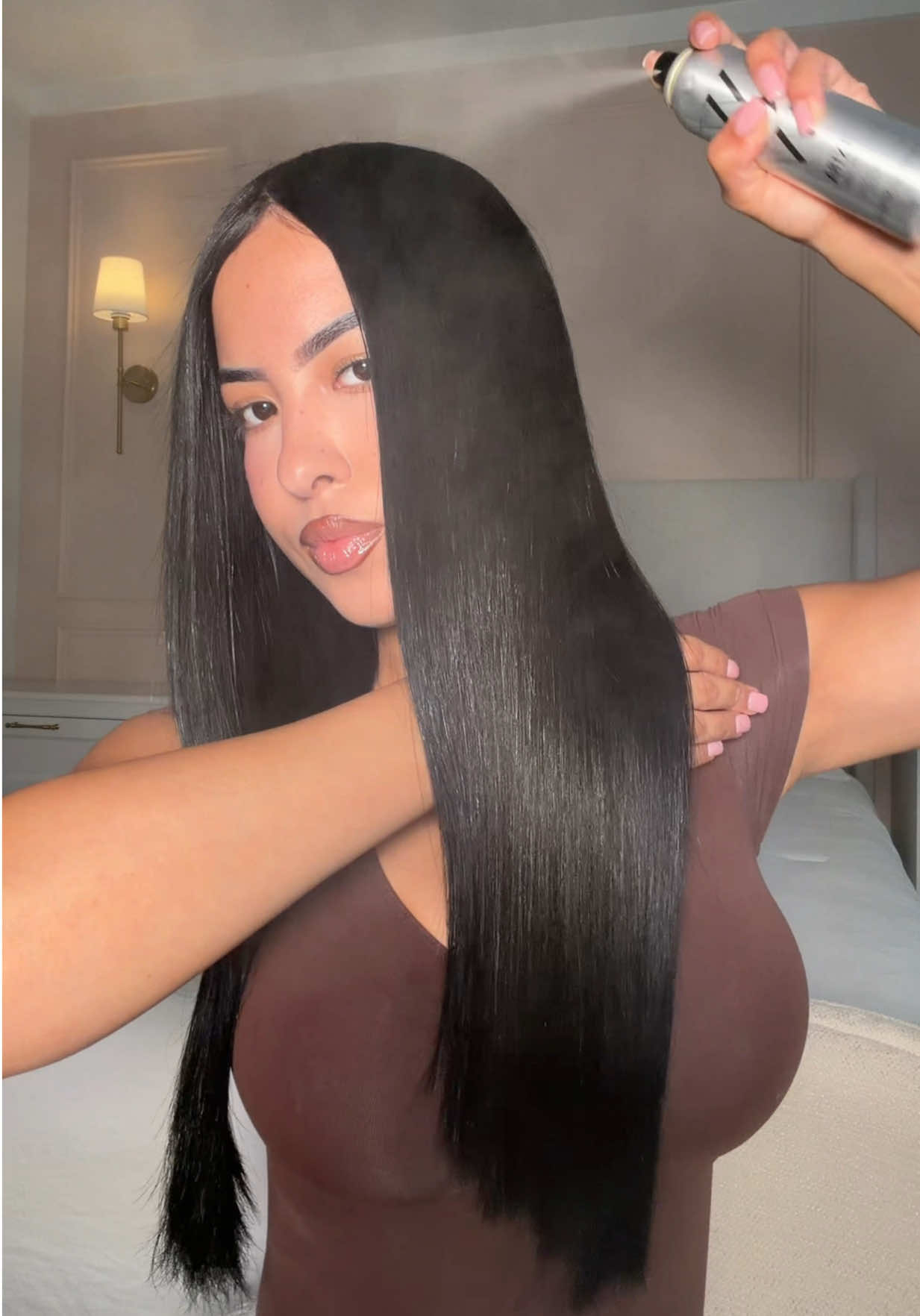 TikTok post by @gabrielaabm_ for Color Wow Hair. Caption reads: [...] look ✨ product used: @Color Wow Hair extra....