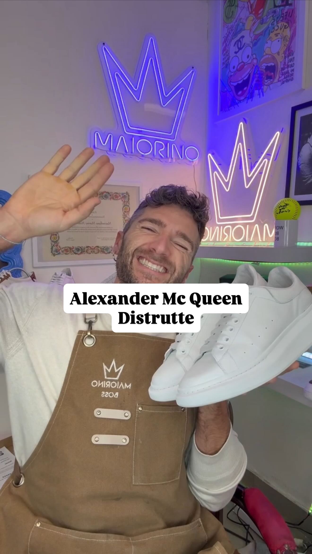 Instagram post by @calzolaiomax for Alexander McQueen. Caption reads: @alexandermcqueen distrutte!
#maiorino....