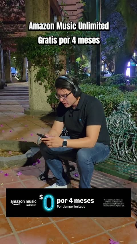Instagram post by @alexvlogstc for Amazon Music. Caption reads: Amazon Music GRATIS #AmazonMusicPartner #amazon....