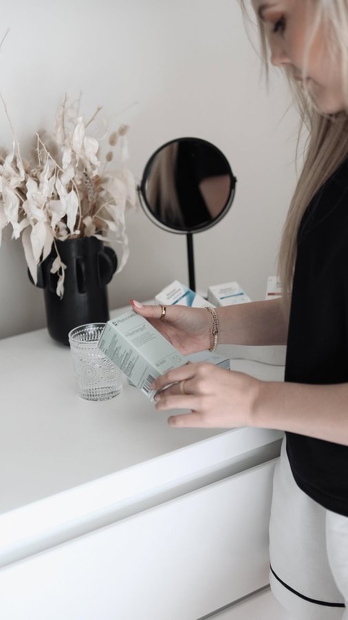 Instagram post by @mc_clauds for Phytoceutics. Caption reads: [...] what I’ve started taking from....