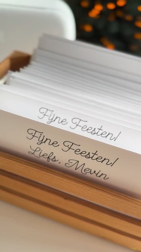 Instagram post by @juf.mevin for Cricut België & Nederland. Caption reads: Advertentie 🖋️ Het mooiste handschrift… is van....